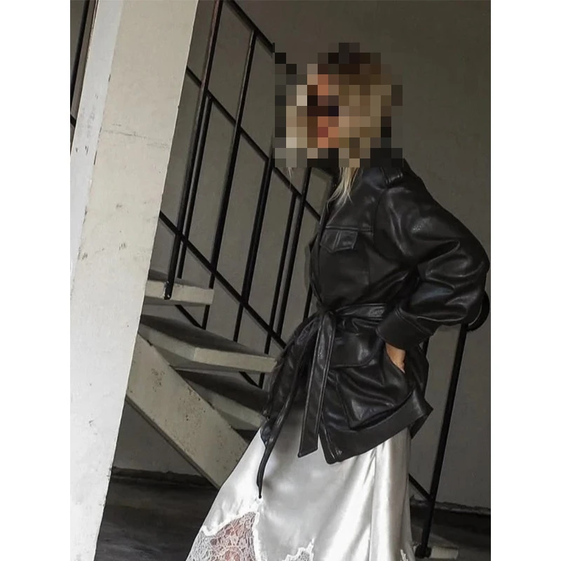 Korean version of niche versatile waist thin medium and long handsome locomotive leather jacket