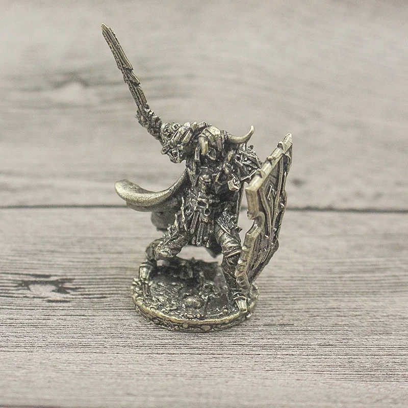 

Creative Demon Soldier Copper Mini Figurine Retro Warrior Model Room Decor Game Chess Pieces Boys Gift
