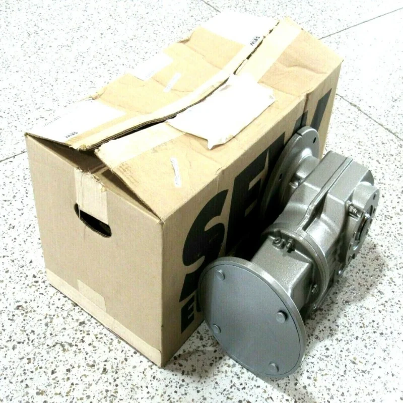 

Новый оригинальный редуктор PLC - KAF57AM182 *Максимальная выгодность* В наличии