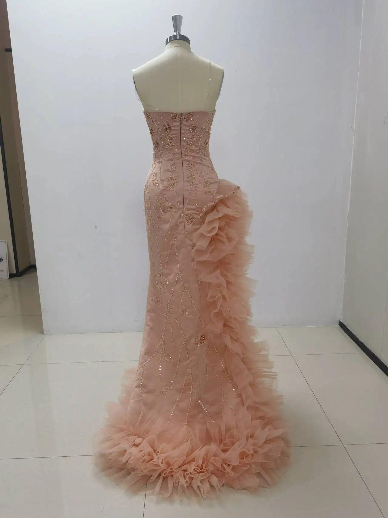 Champagne Blush Mermaid Prom Dresses Sparkly Beaded Ruffles High Slit Sweetheart Arabic Evening Dress Occasion Gown платье