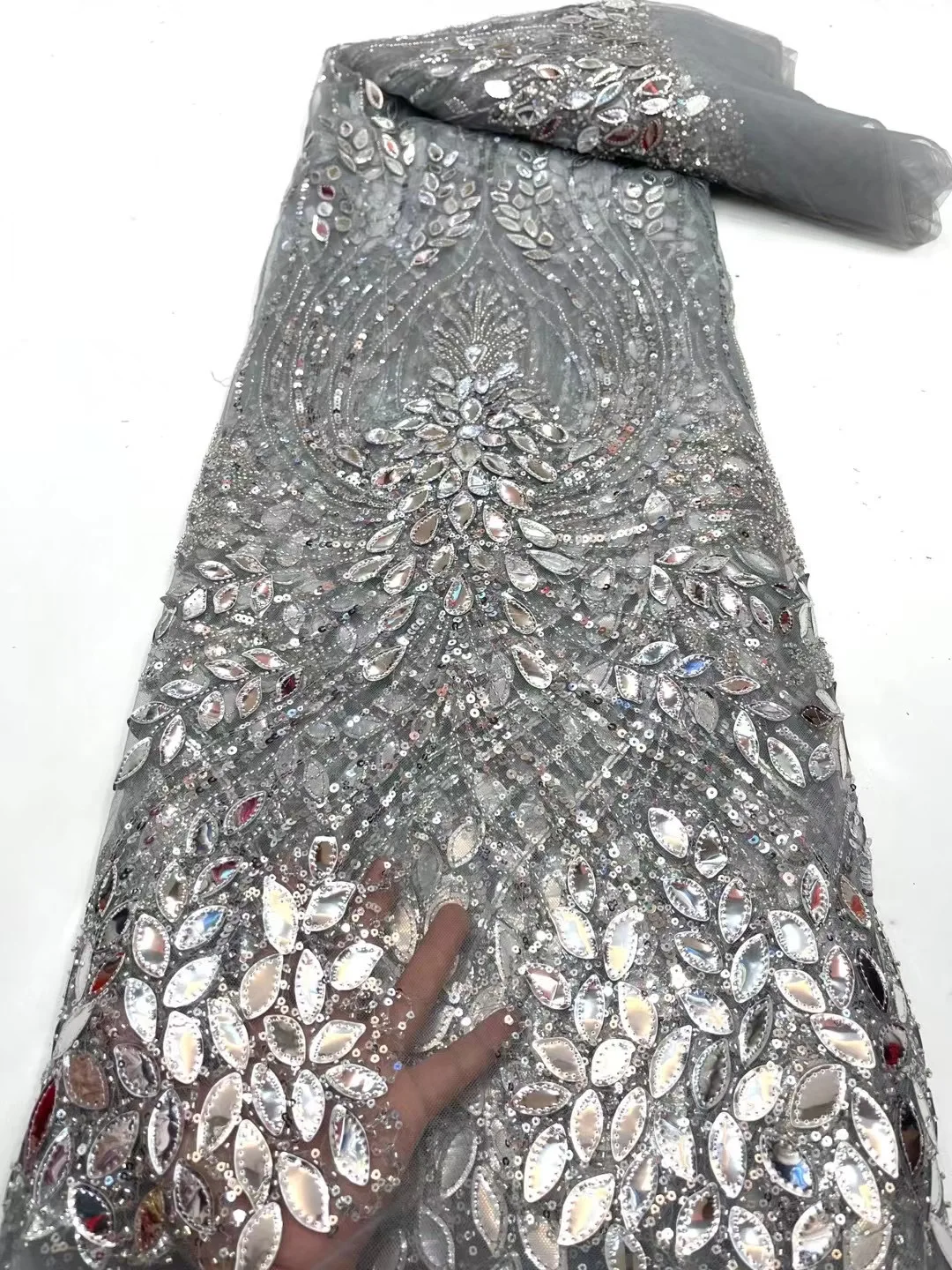 

Nigerian Beads Lace Fabrics African Lace Fabric 2023 High Quality Lace Sequins Beaded French Lace Fabric For Dress Sewing XC5420