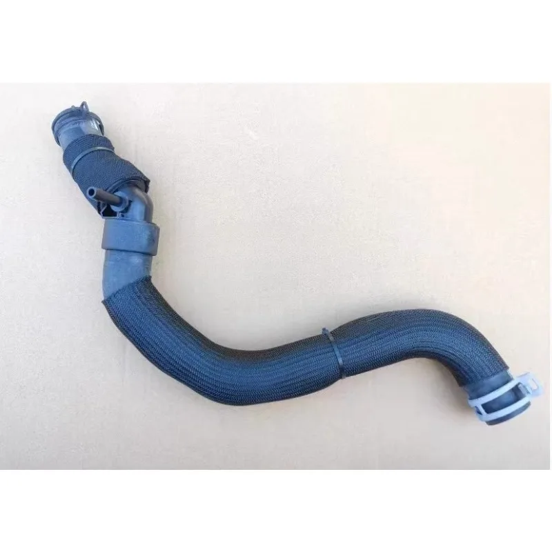 

Оригинальная впускная трубка радиатора для Ford Mondeo 2017-2020, Taurus 2015-2018, абсолютно новая