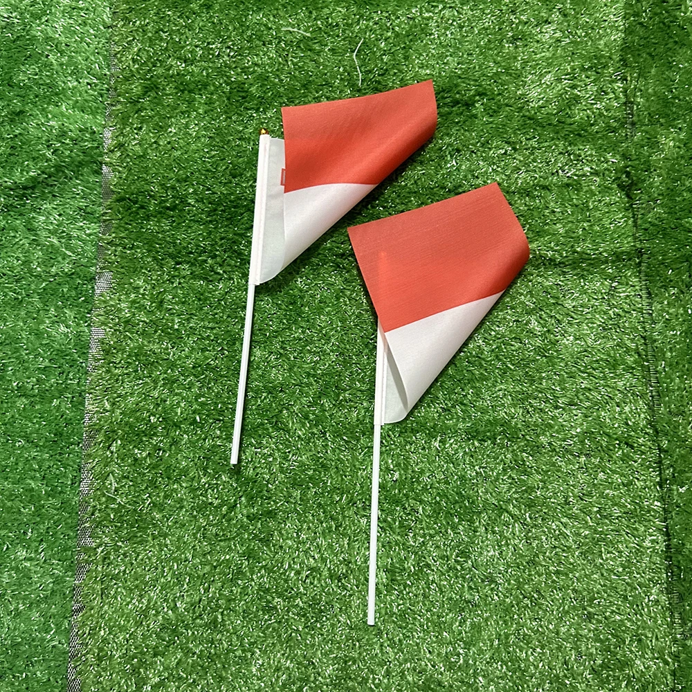 علم السماء مالطا علم اليد 10/20/50/100 قطعة 21*14 سنتيمتر مالطا اليد يلوحون أعلام مع عمود بلاستيكي للنشاط الرياضي ديكور المنزل