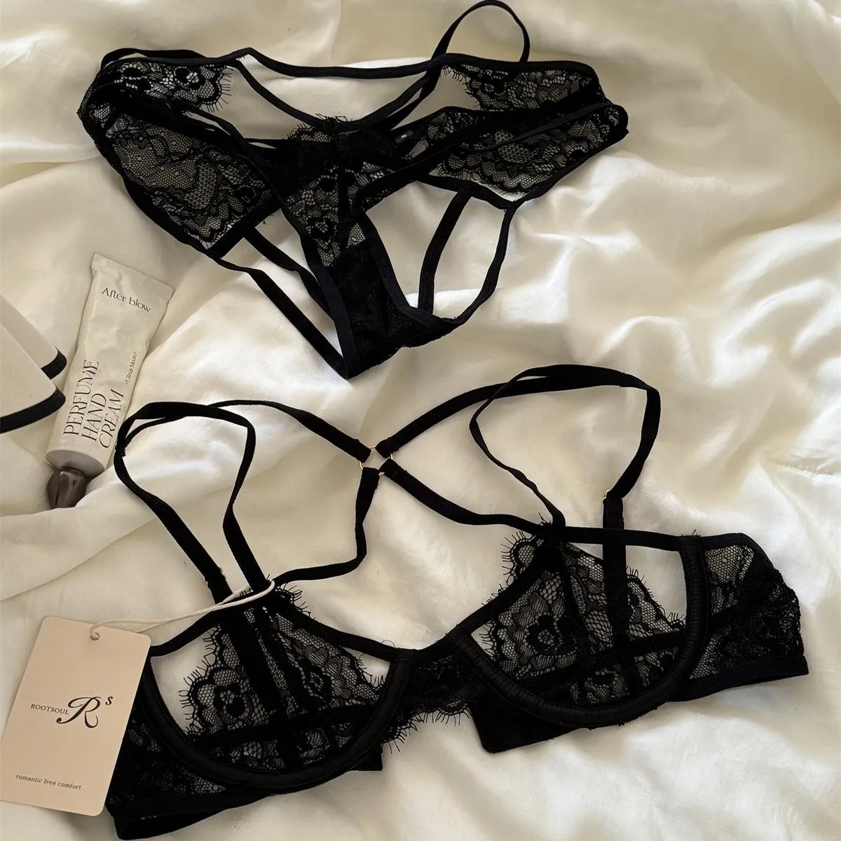 

Cross tie sexy gathering mesh lace knot thin cup lace sexy top support breathable lingerie set