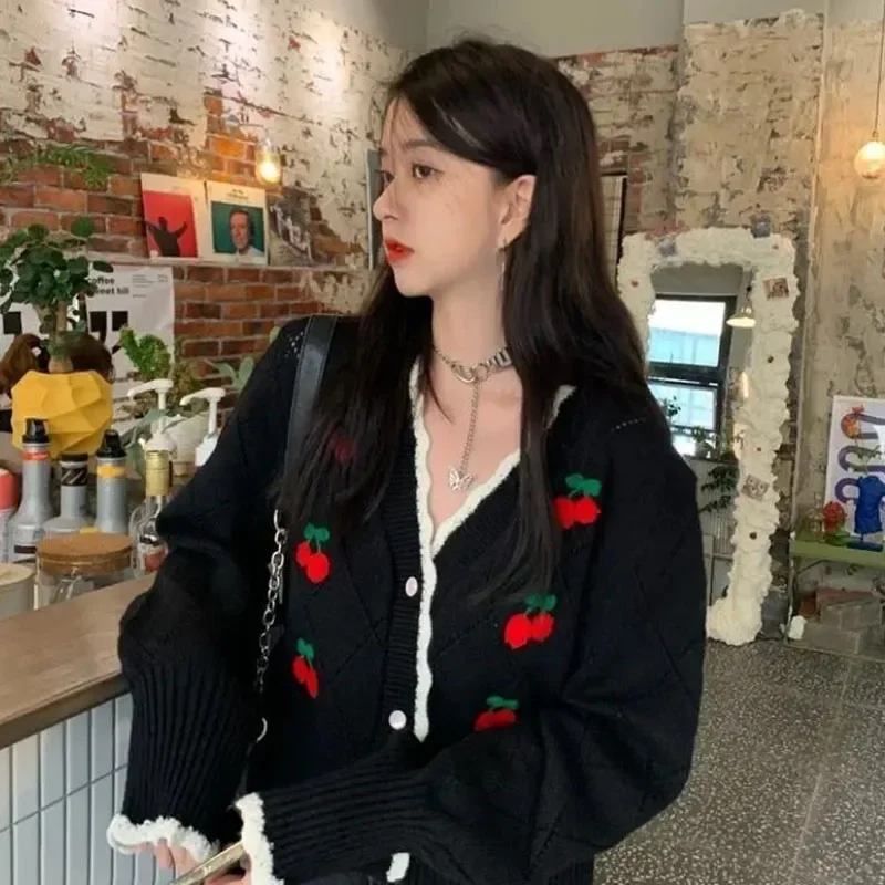 2023 Winter New Knitted Cardigans Women Korean Button Up V Neck Cherry Sweaters Woman Sweet Patchwork Short Cardigan Tops RFEW