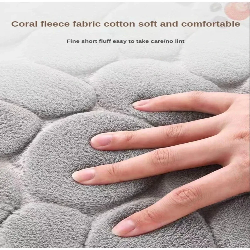 Super Soft Coral Fleece Non-Slip Bath Mat 3D Pebble Embossed Absorbent Door Mat Quick Dry Machine Washable Bathroom Entrance Rug