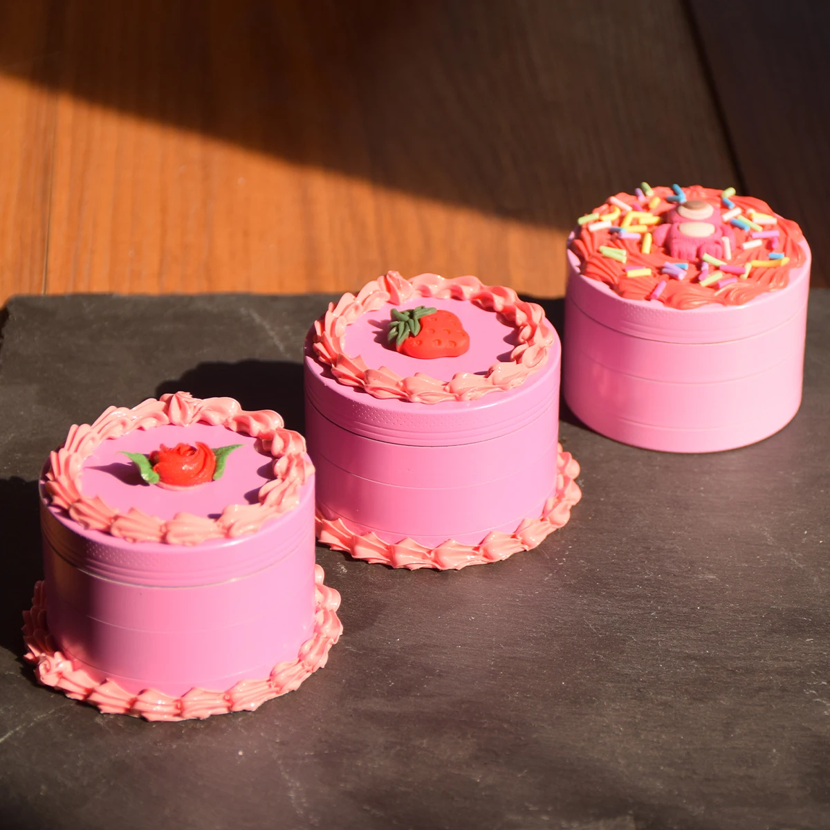 New Rose Grinder Cute Sweet Pink Flower Cake Decoration Kitchen Props Sharp Molar Grind Stuck Scraper Pollen Closure Smooth