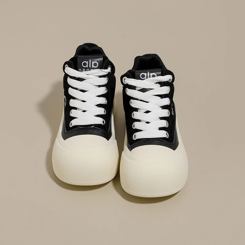 

Кожаная повседневная женская обувь с высоким берцем, осенние универсальные нескользящие утягивающие кроссовки на толстой подошве