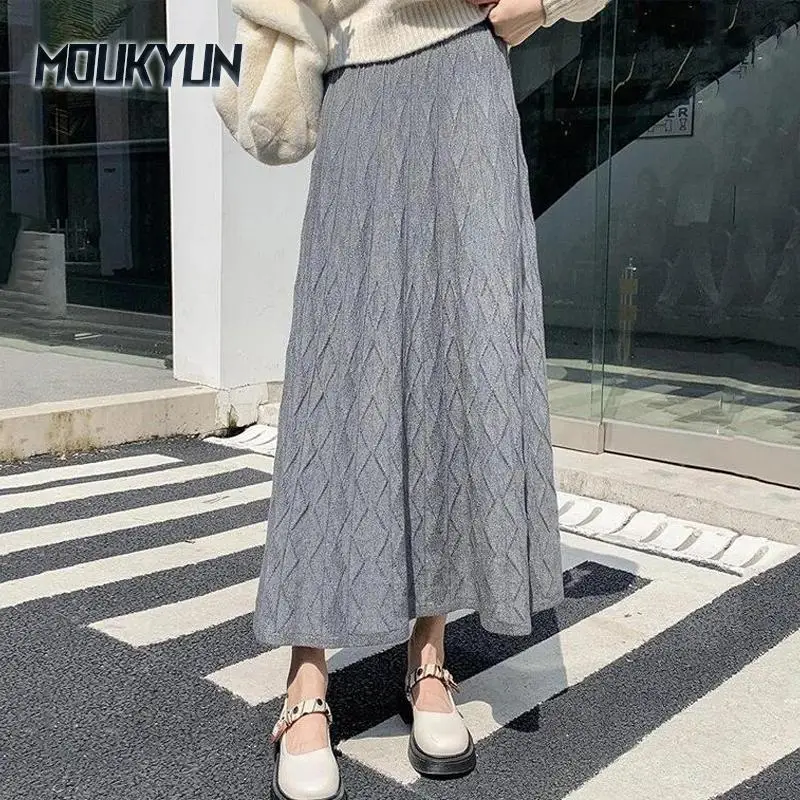 

Women Solid Color Knitting Long Skirt Elegant All Match Diamond Grid A-line Skirts