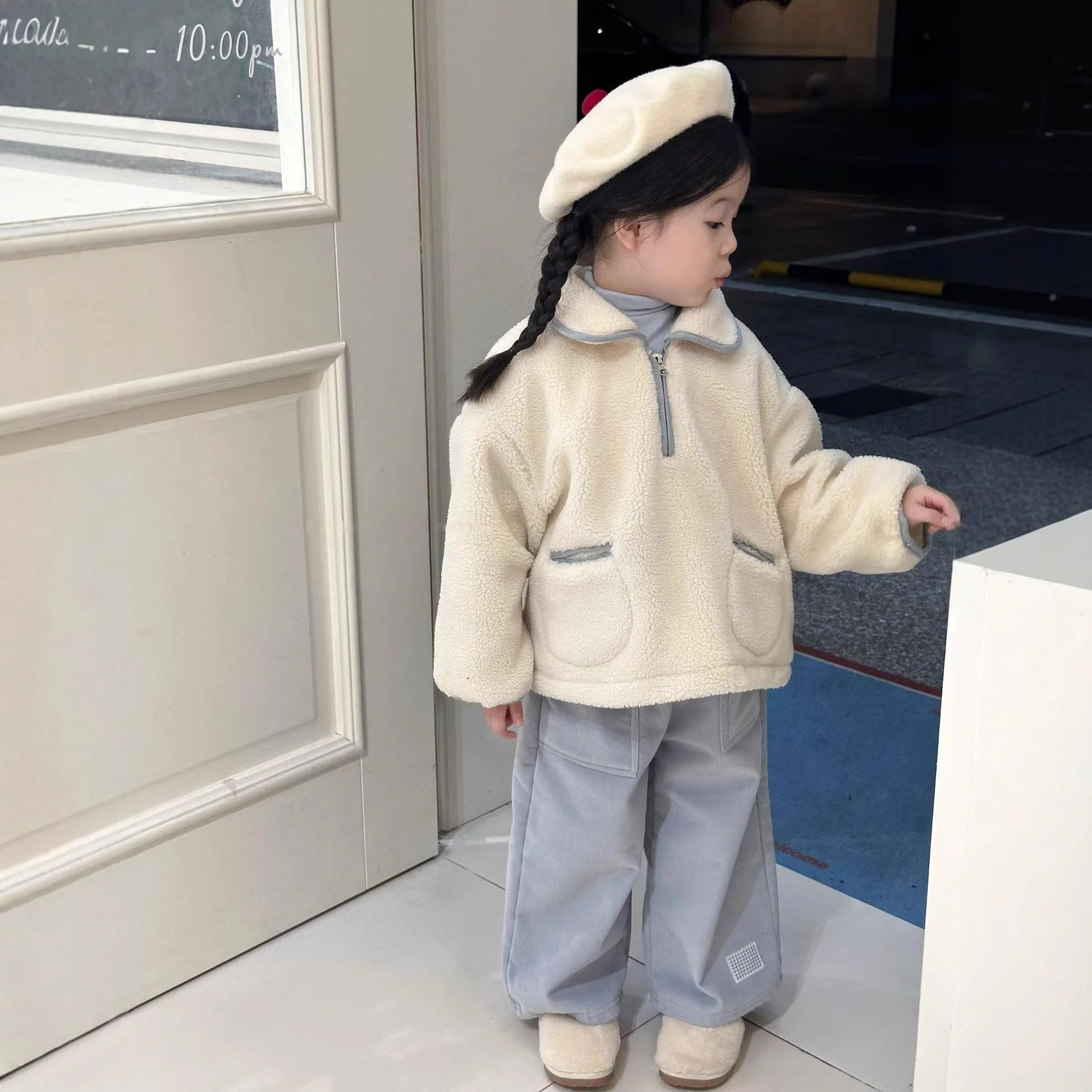 سترة صوف خروف سميكة دافئة وبسيطة كورية شبه سحاب للفتيات الصغيرات غطاء بنطال رياضي مستقيم جميل