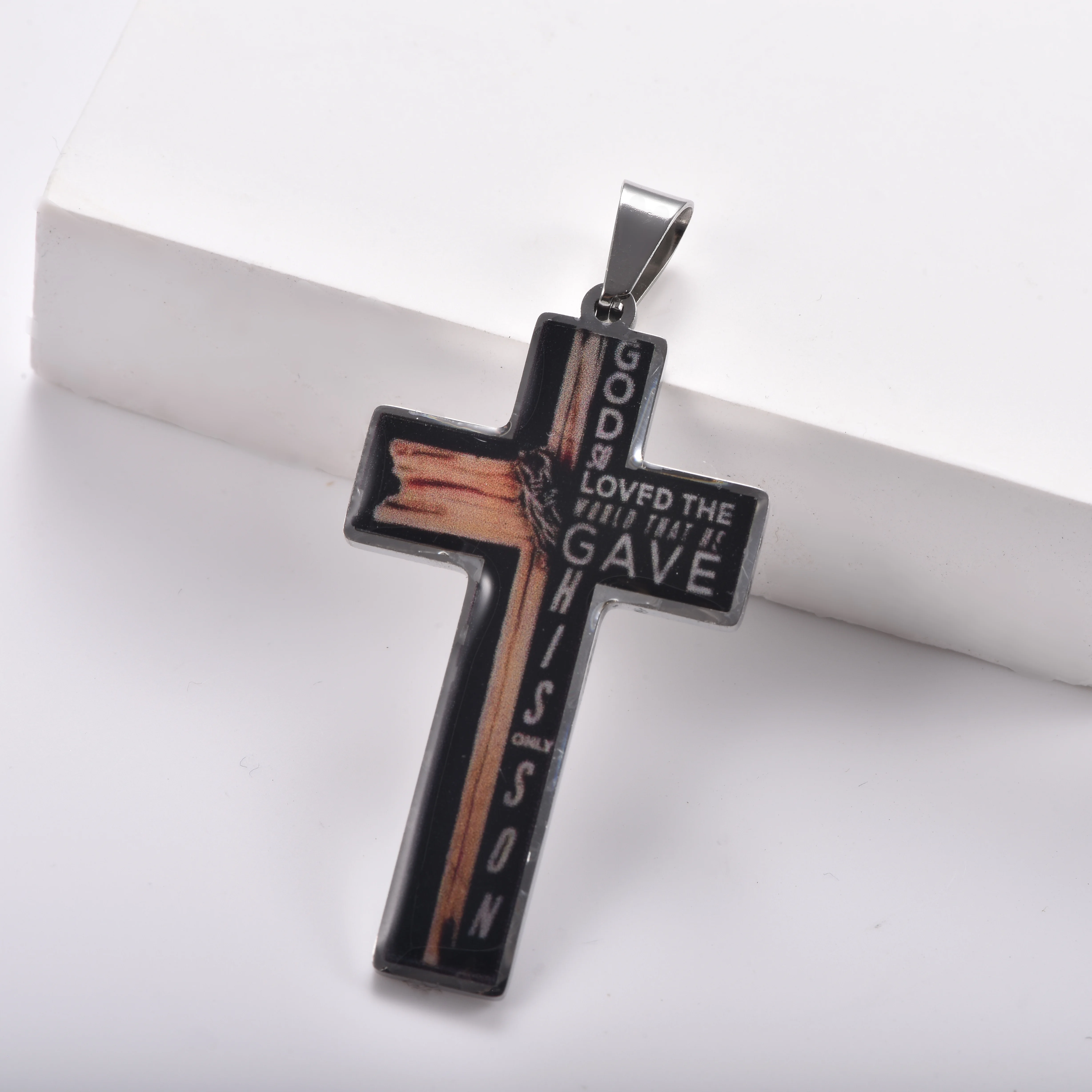 9 verschiedene christlich-religiöse Halsketten mit Jesus- und Jungfrau-Maria-Motiven, Unisex-Schmuckgeschenk – Detail 6