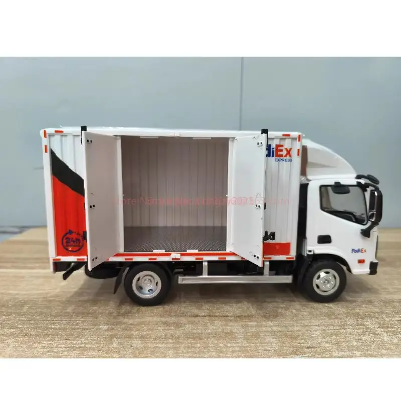 Huina 524 Truck Express Model 1:18 12 Channel Semi Alloy Remote Control Car Boy Gift Rc Car