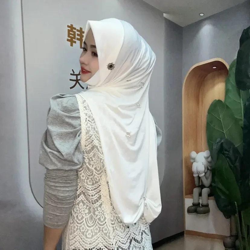 Châles Longs en Motif de Papillon, Vêtements Musulmans de Haute Qualité, Hijab