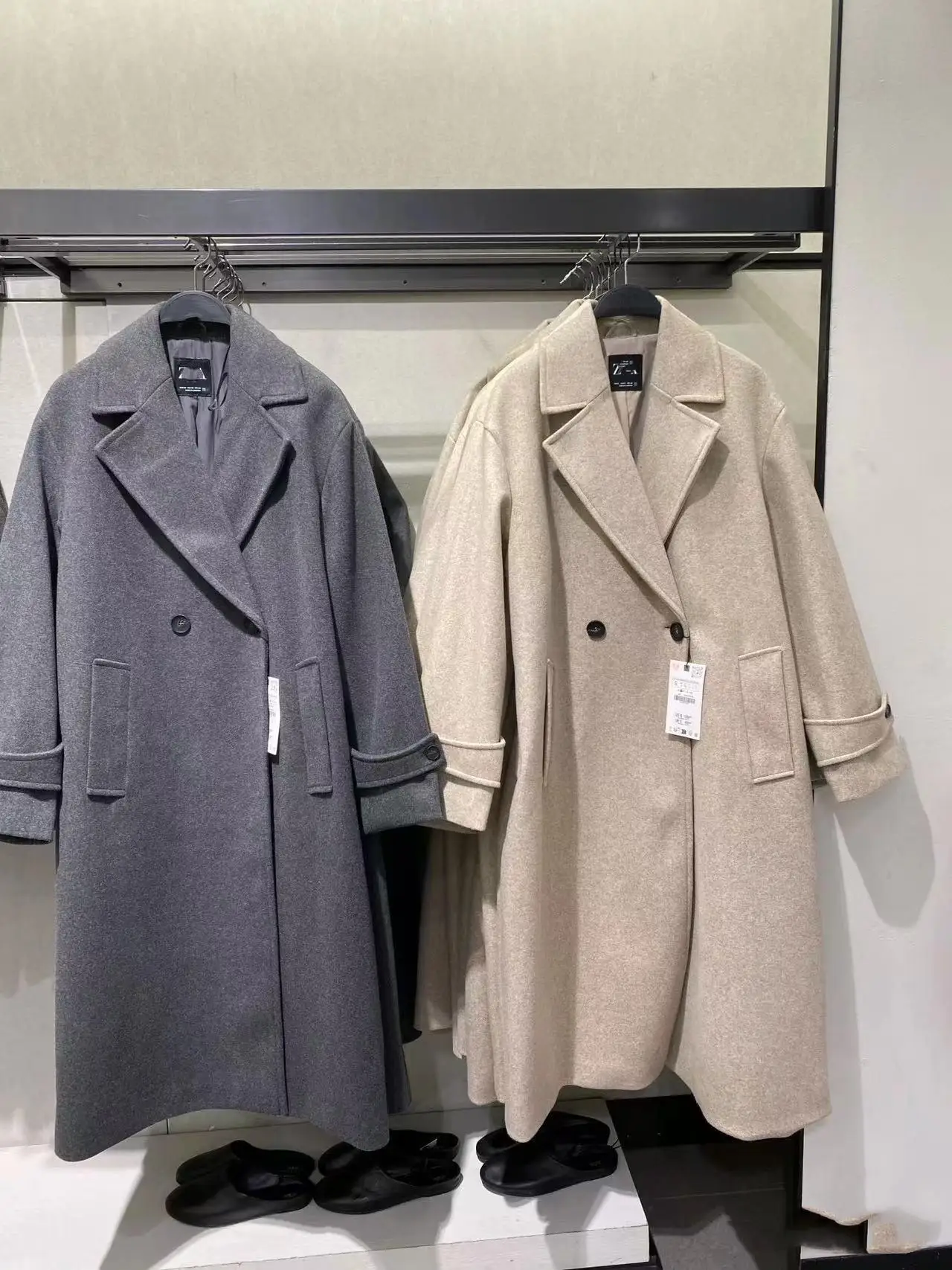 

Осень-зима, Новое поступление, женское мягкое свободное длинное пальто с отложным воротником све, повседневное пальто из полиэфирного волокна в стиле ретро