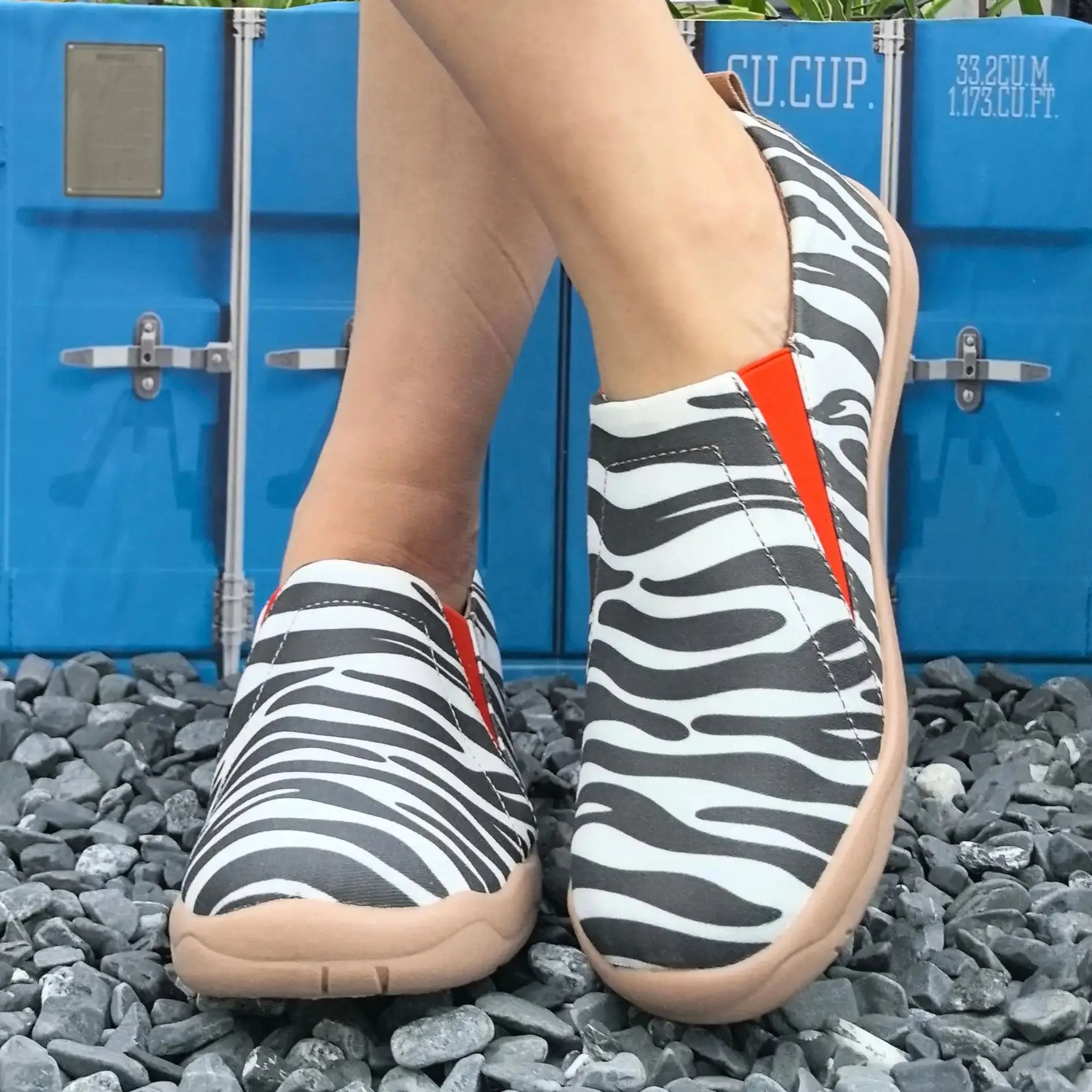 Women's Slip-On Casual Sneakers, Walking Shoes, Running Shoes, Comfortable Cloth Shoes, Cartoon Cat Print Large Size Women's Shoes, Fashionable Holiday Gift. - view 5