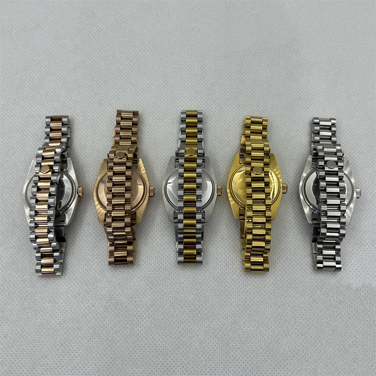 حافظة نسائية مقاومة للماء 31 مللي متر إطار منحني راحة سوار من الفولاذ المقاوم للصدأ من زجاج الياقوت يناسب حركة NH05 NH06