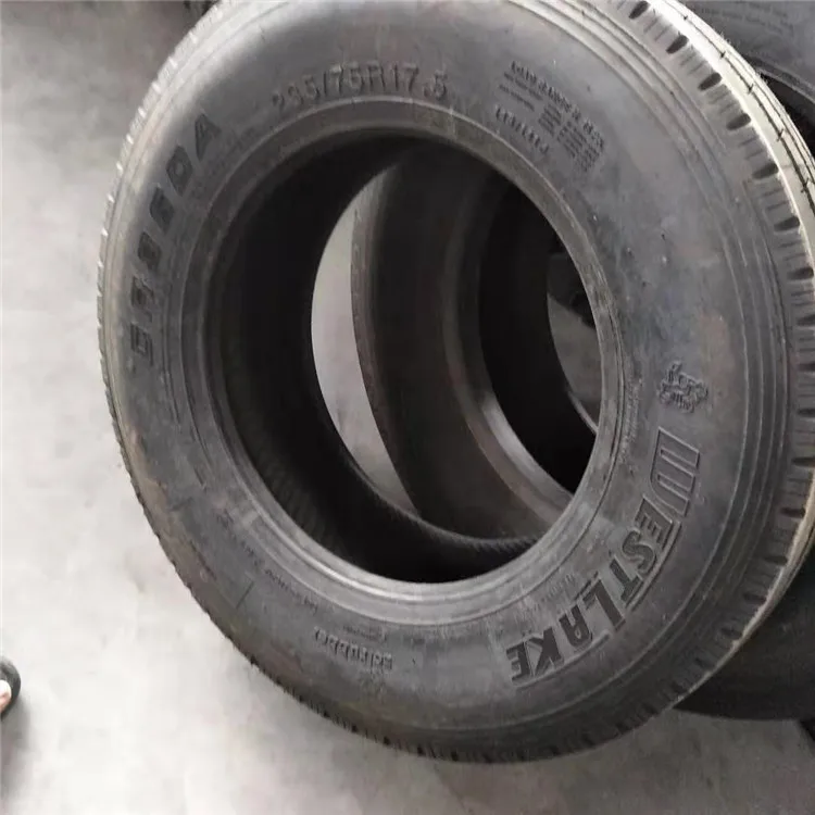 Radial steel truck/bus tyre  235/75R17.5 city road and highway