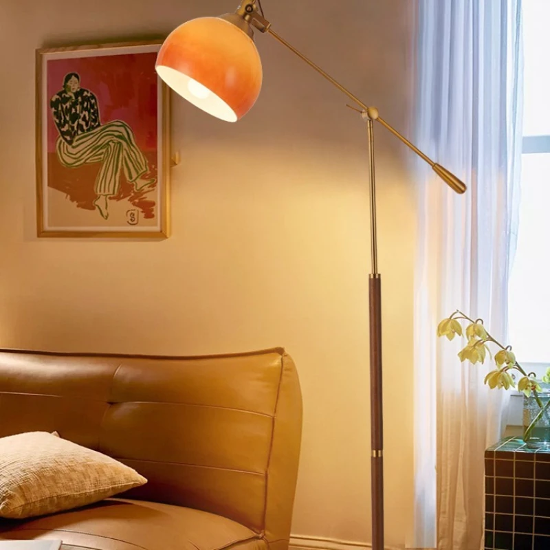 

American retro floor lamp, living room creative medieval solid wood sofa edge wabi **** wind study bedroom bedside vertical lamp