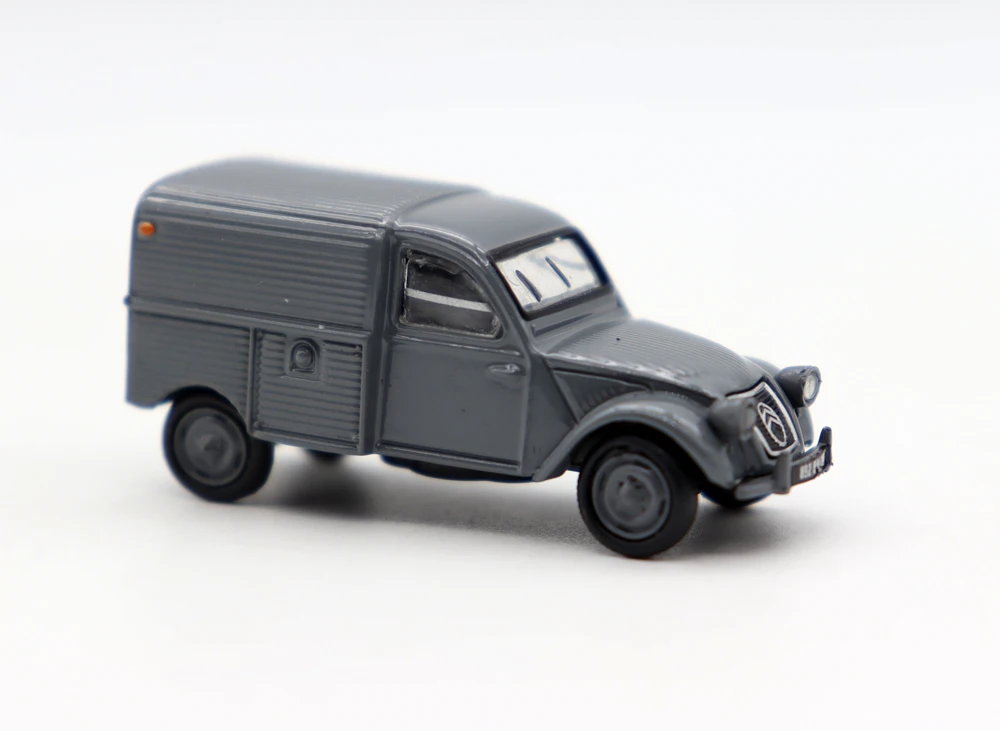 New 1 87 CiitRroenn 2CV AU 1953 HO Scale Toy Cars Diecast Simulation Model for Collection Gift