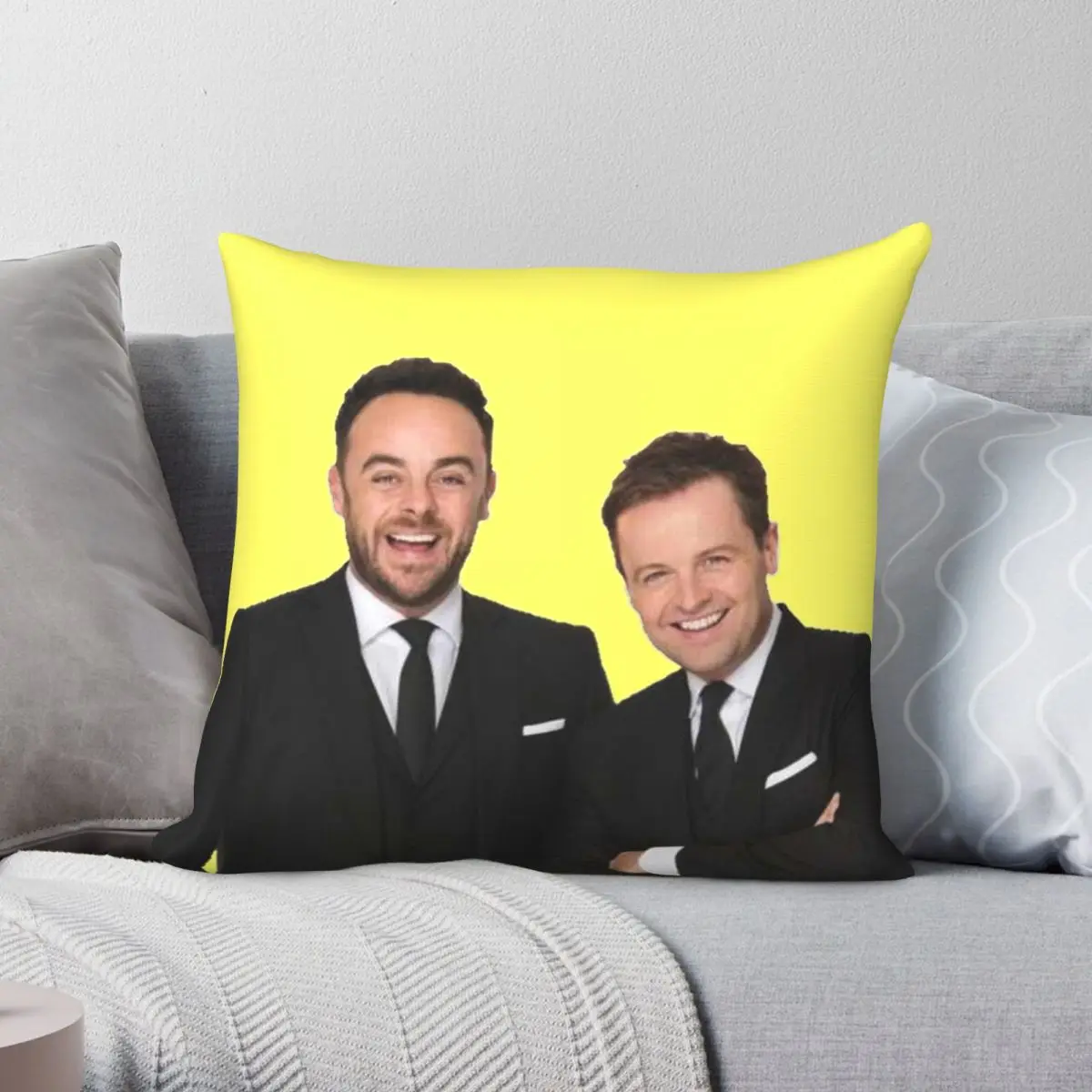 

Ant And Dec Square Pillowcase Polyester Linen Velvet Printed Zip Decor Throw Pillow Case Home Cushion Cover