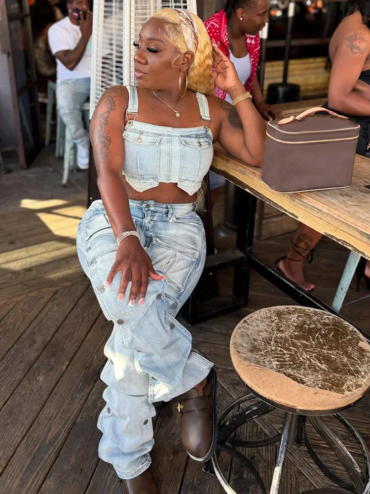 

Women's High Waist Fashion Denim Straight Pants Multi-Pockets Button Detail Casual Cargo Jeans Female Streetwear New 2025