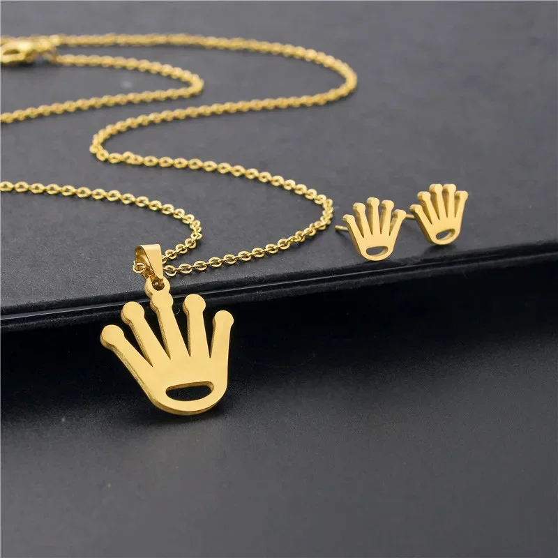 New Fashion Retro Queen Crown Stainless Steel Pendant Necklace Clavicle Chain Earrings Set For Women Jewelry Gift Set Wholesale