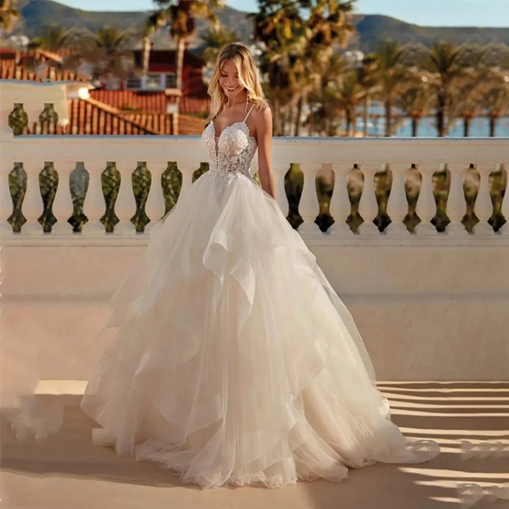 Robe de mariée à col en V avec appliques vintage, tulle à plusieurs niveaux moelleux, robe de Rhde princesse, robe de soirée sur la plage, robe éducative, ligne A, quelle que soit la mariée formelle de la femme