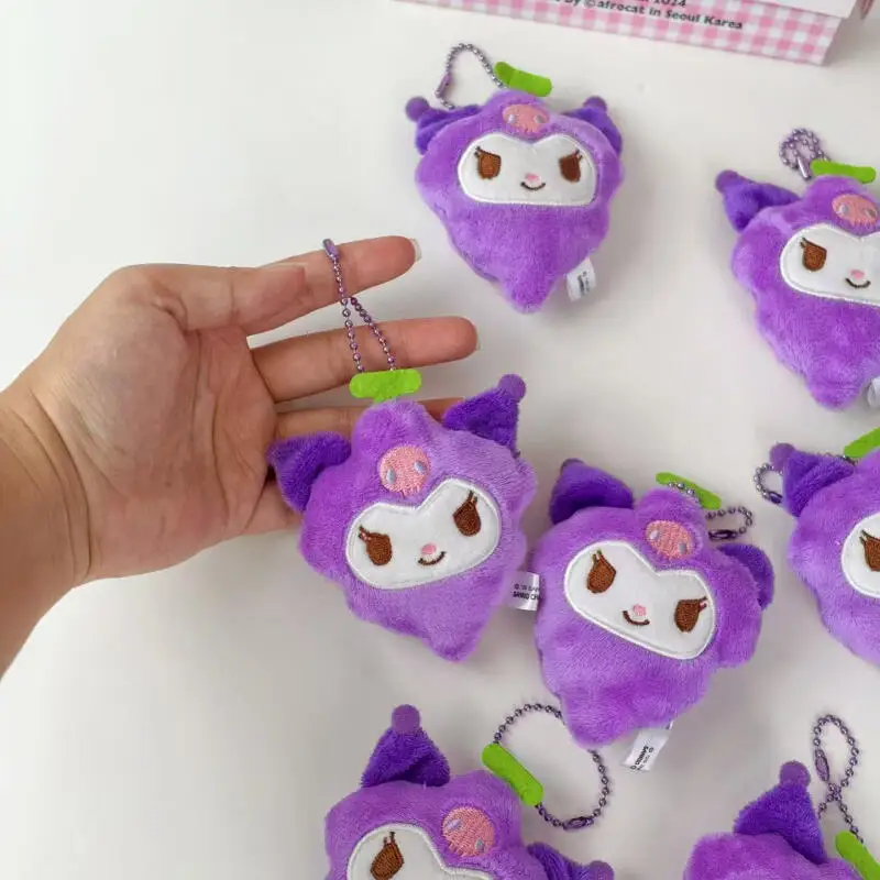 Kawaii Sanrio Kuromi Uva Frutta Simpatico Peluche Bambola Zaino Ciondolo Cartoon Giocattoli Portachiavi Ragazza Decorazione Anime Periferia Regali