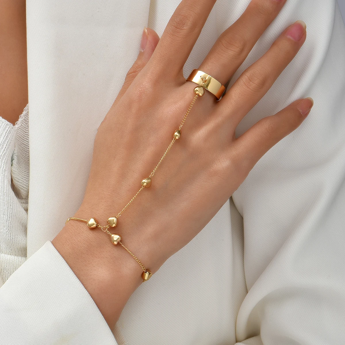 Dainty Heart Pendant Chain Bracelet Link Connected Gold plated Wide Finger Ring Bracelets for Women Link Hand Harness Jewelry