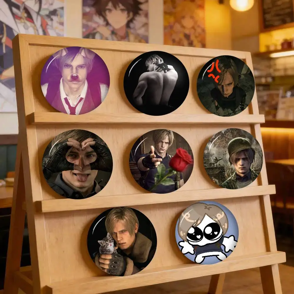 COOL Leon Kennedy  Anime Creative Tinplate Soft Button Pins Animal Icon Brooch Lapel Backpack Badge Accessories Pin