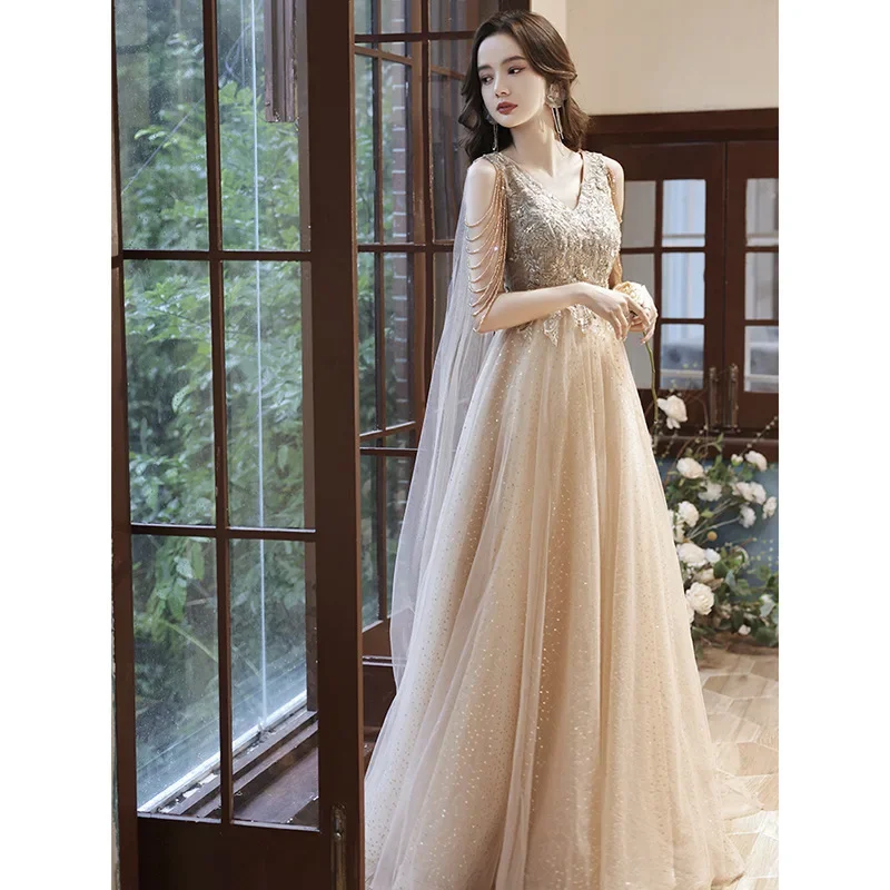 2026 New Spring Women's One Shoulder Butterfly Knot Decoration Gold Evening Dress Fashion French Host Birthday Party Style Dress