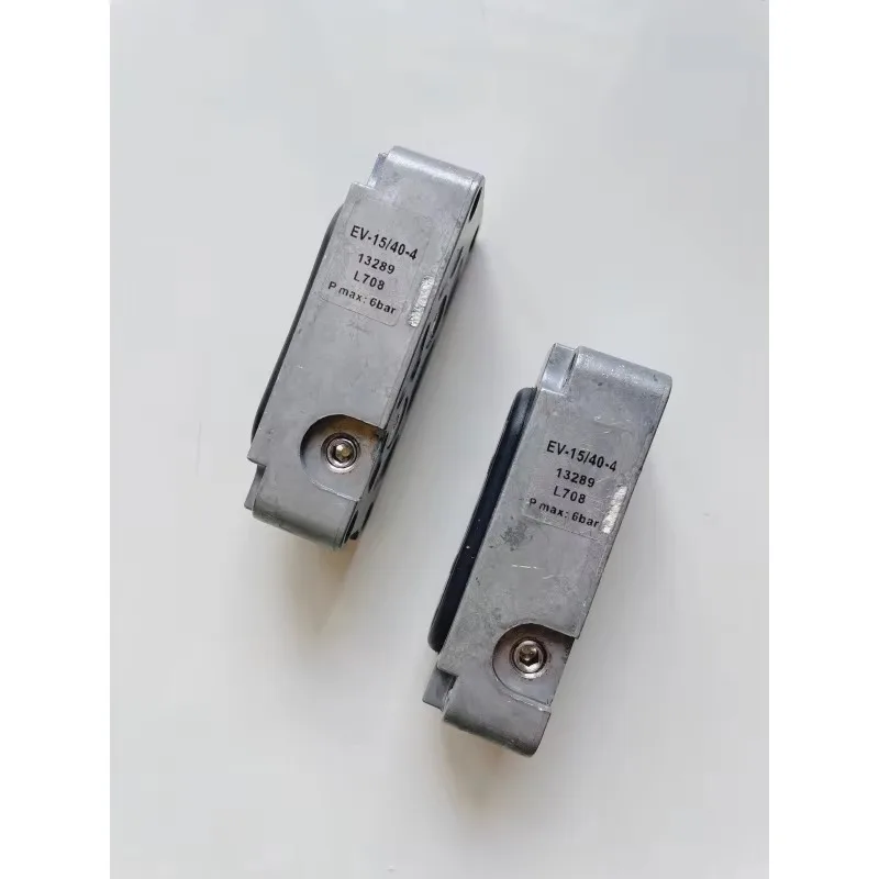 1pcs EV Series Diaphragm Clamping Cylinder EV-15/40-4 SMT Printing Machine