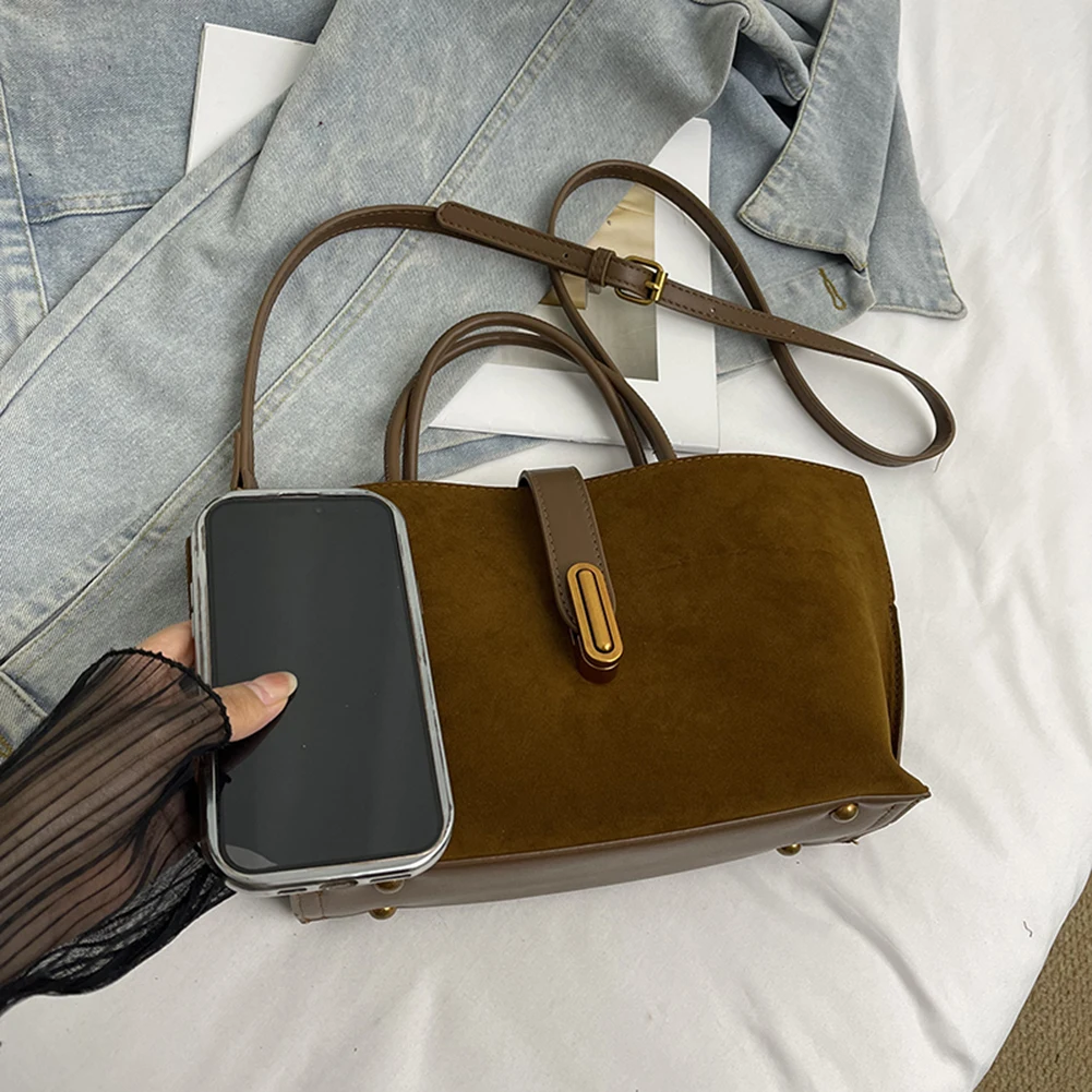 

Женская большая сумка из искусственной замши, модная сумка на плечо, большая вместительная модная сумка для переноски, стильная сумка-тоут, уличная дорожная сумка