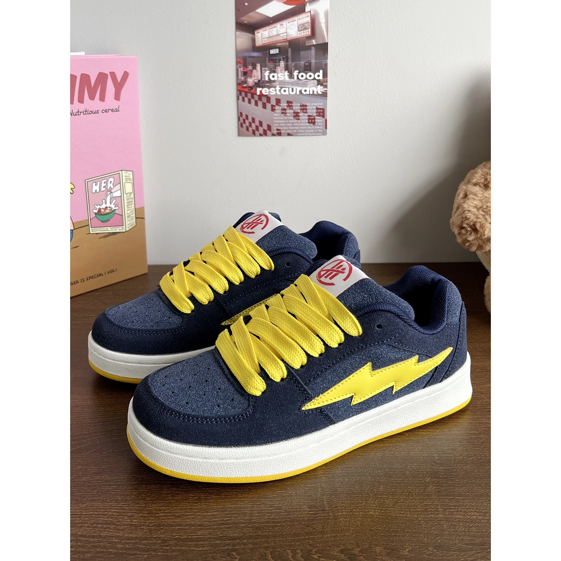 

Зимние мужские ботинки Desai: новые повседневные утепленные кроссовки на флисовой подкладке с круглым носком для пар, увеличивающие рост