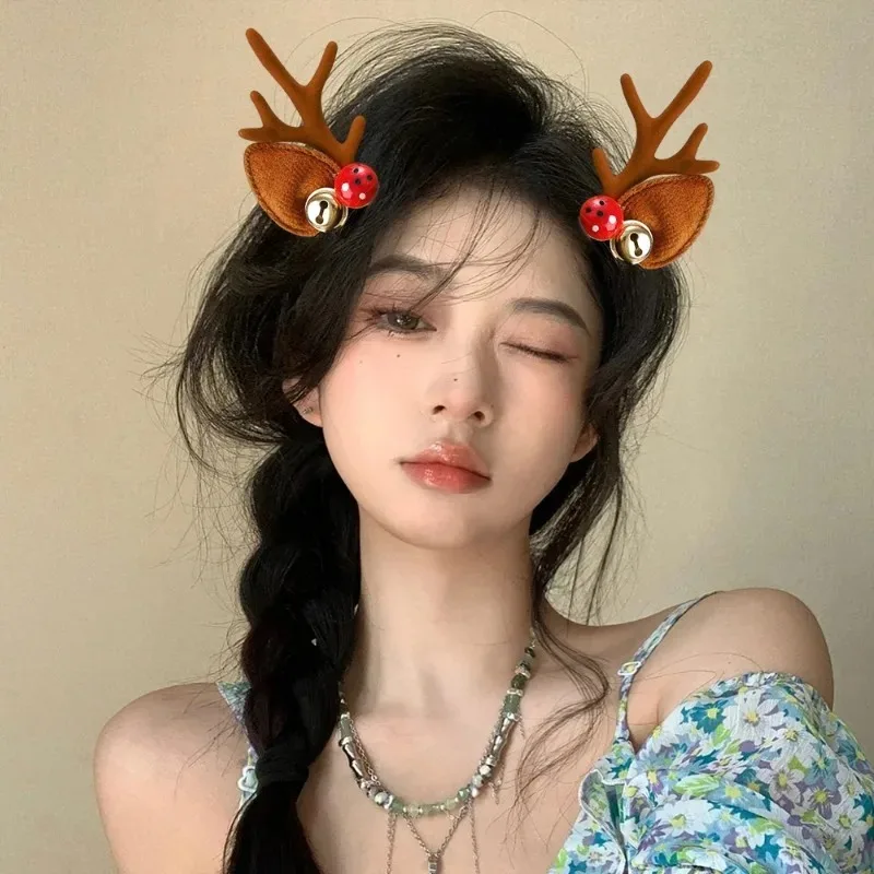 Pince à cheveux de Noël Kawaii pour enfants, épingles à cheveux d'oreille de wapiti, barrettes en bois de cerf, accessoires mignons, fête de festival, femmes et filles, nouvel an, 2 pièces