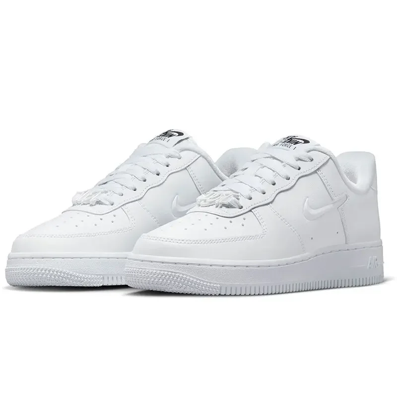 Nike women\'s shoes women\'s Air Force 1 \'07 sneakers