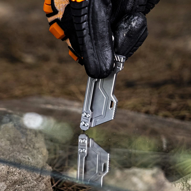 Outdoor Portable EDC Multifunctional Titanium Alloy Wrench Screwdriver Bottle Opener Tool Camping Travel Keychain Pendant Tool