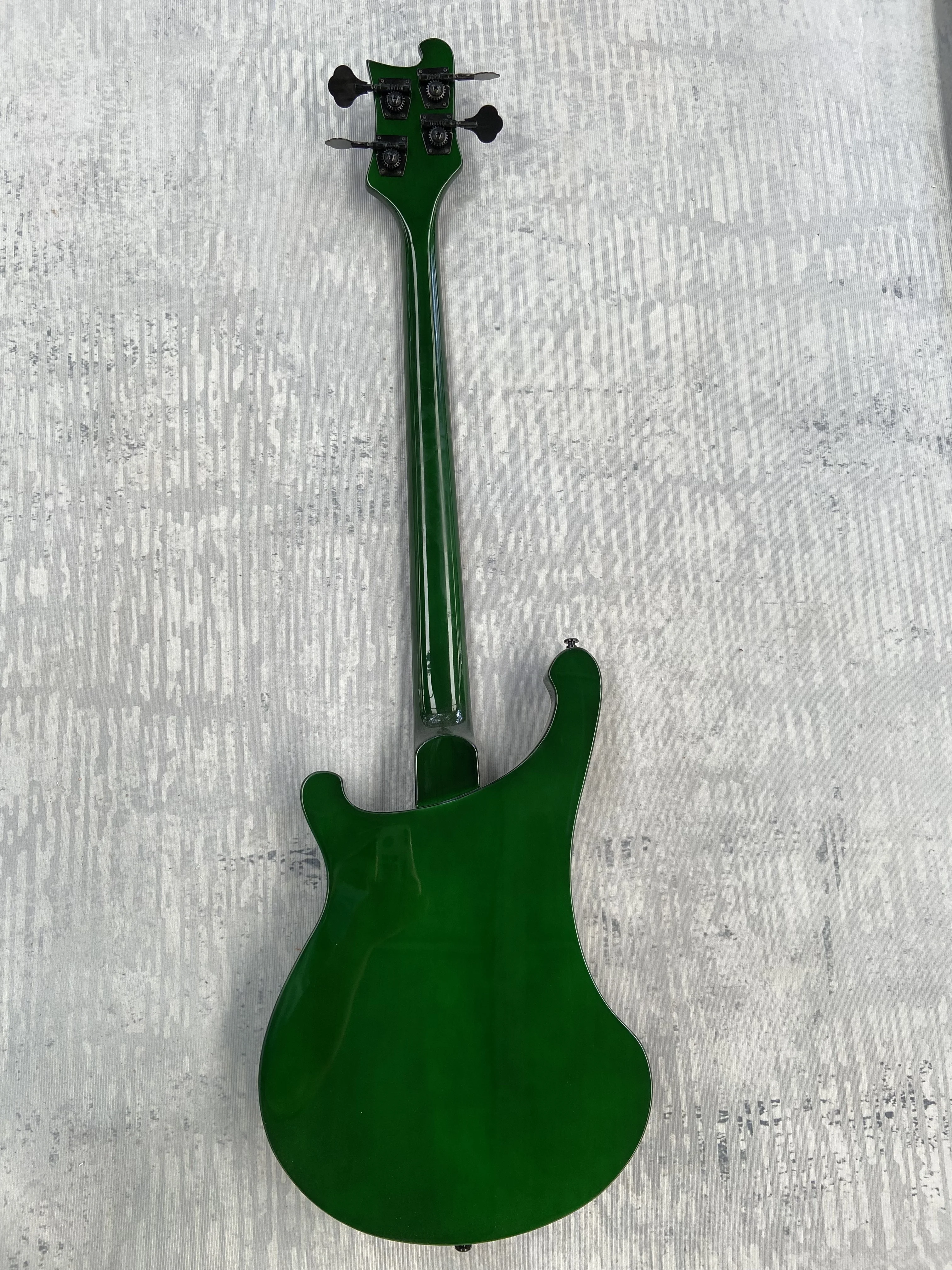 Rickenbacker 4003 bass, mahogany body, 4 string, have logo. Made in China, green transparent