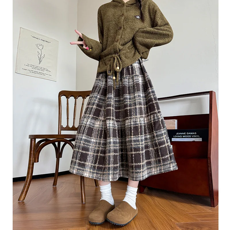 

Autumn Winter Women's Half Skirt New Retro Woolen Fabric Plaid Skirt Shorty Mid-Length Tiered Skirt High Waist Girl A-Line Skirt