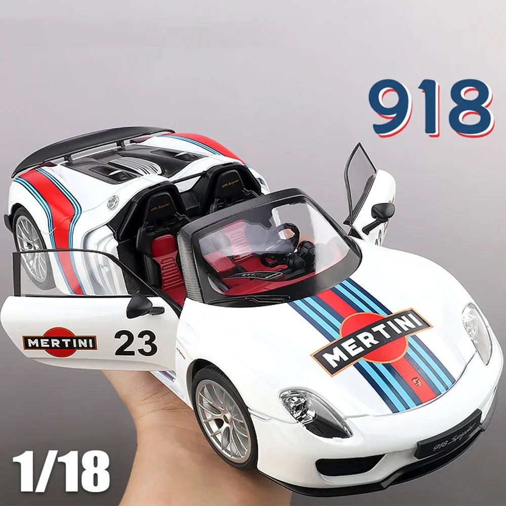 1:18 Martini V12 Model Samochodu Sportowego Zabawka Odlewana ze Stopu Dźwięk Światło Otwierane Drzwi Amortyzacja Supercar Zabawki dla Chłopców Prezenty
