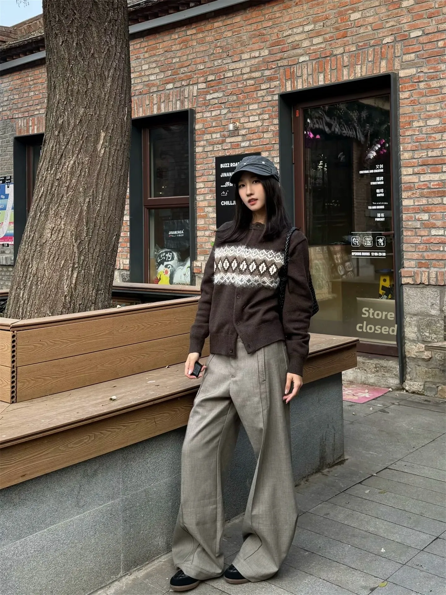 Loose Men's Knitted Cardigan Casual Winter Sweater Commute Style High Intelligence Fashion Flower Pattern Long Sleeve round Neck
