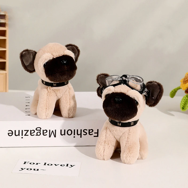 Fashion Original Dumb Pug Dog Animal Car Key Chain Cartoon Black Ears Black Mouth Wearing Sunglasses Apricot Pug Doll Keyring