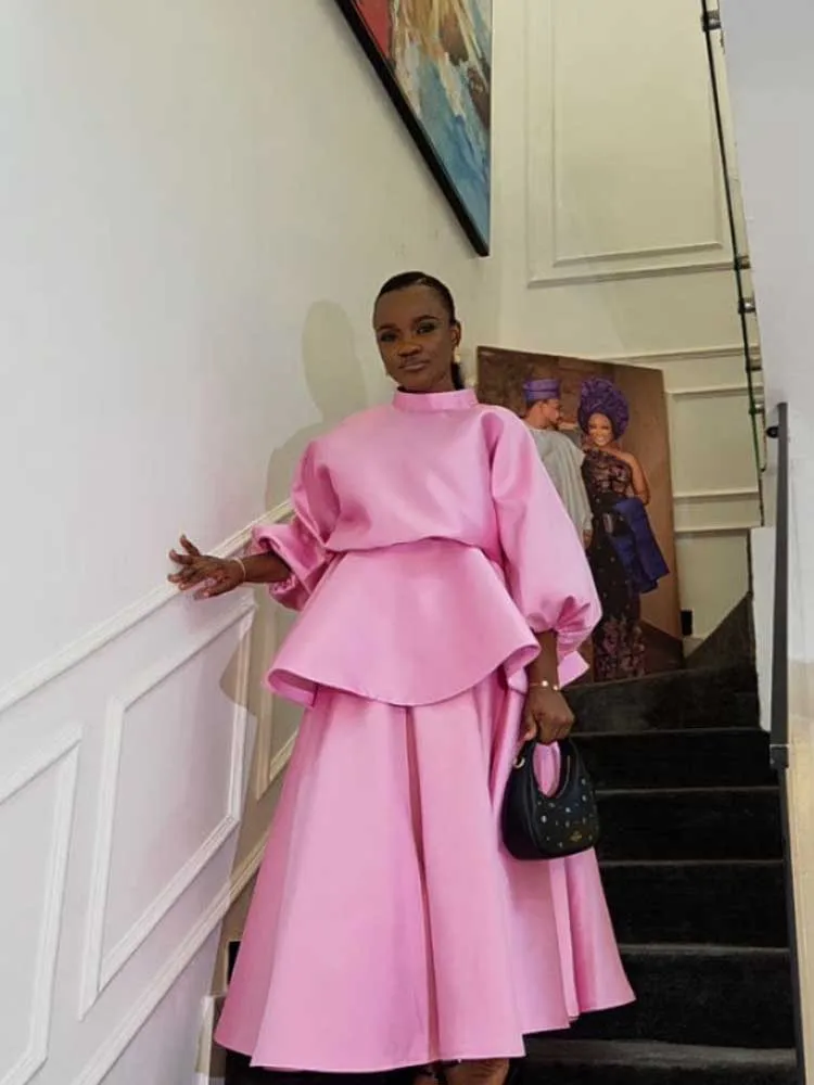 Tweedelige set dames herfstkleding blouse met lange mouwen en jurk satijnen plooirok chique elegante sets groothandel dropshipping