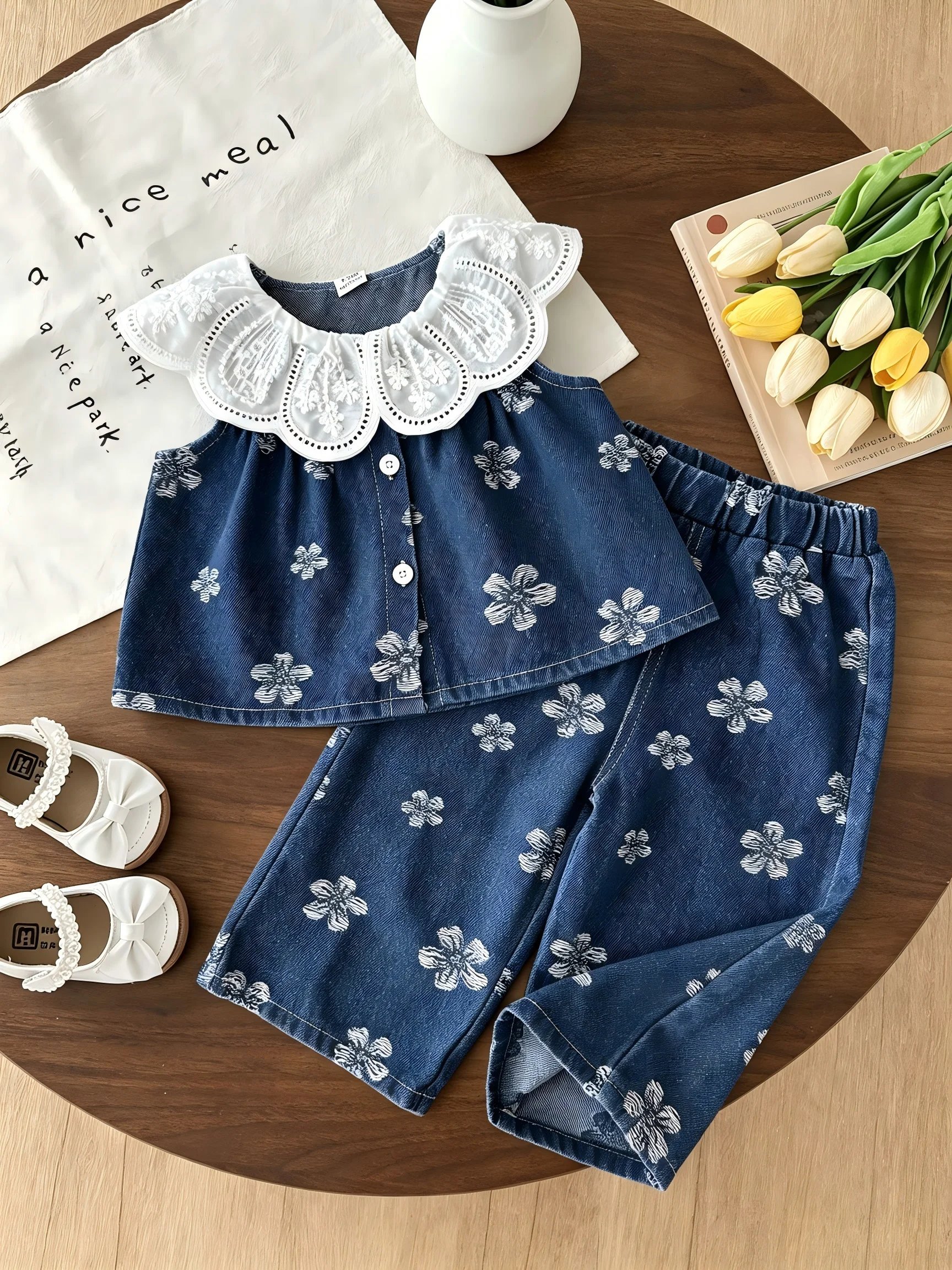 Girls' floral denim set for summer - lace-edged baby doll collar sleeveless top paired with wide-leg pants set