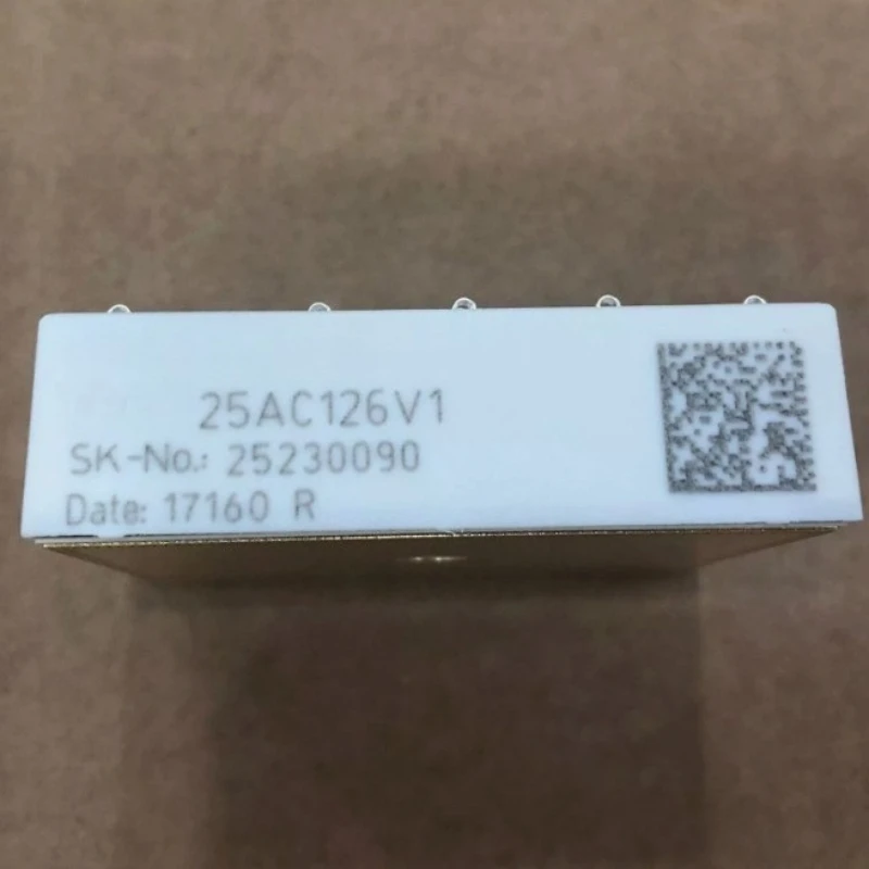 

Brand New Original SKIIP25AC126V1 SKIIP25AC128T47 SKIIP23AC128T48 Module In Stock Fast delivery