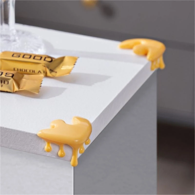 

652F 4 Pcs Soft Baby Proofing Corner Guards Anti-collision Edges Protectors Table Corner Guards for Furniture