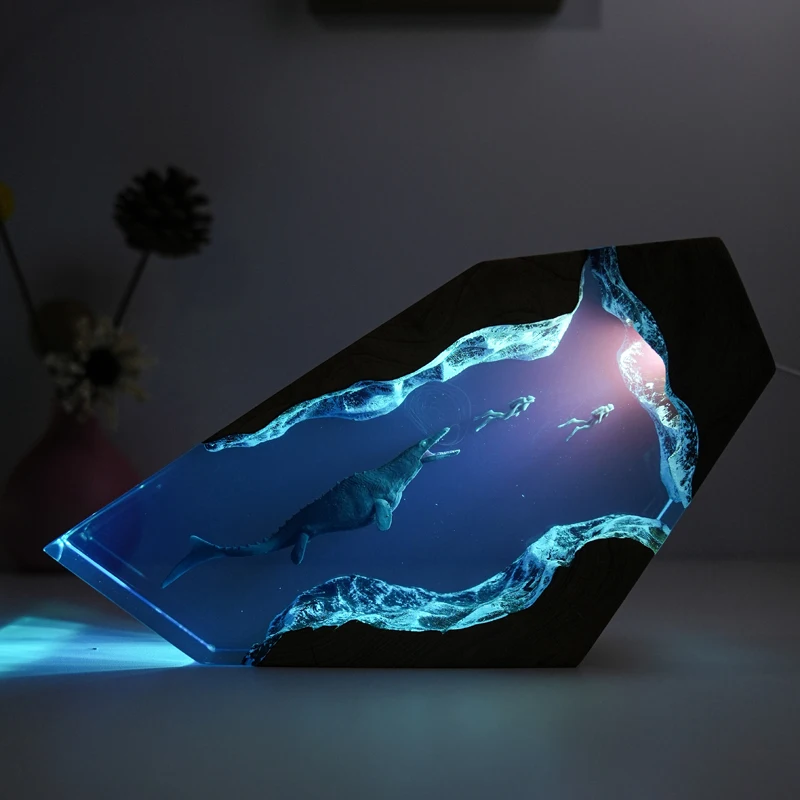 

Mosasaurus Organism Resin Table Light Creactive Art Decoration Lamp Jurassic Dinosaur Theme Night Light USB Charge