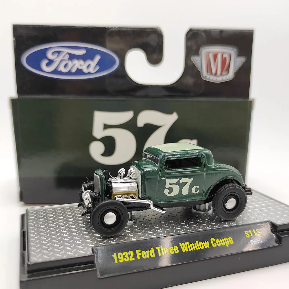 

Diecast M2 1/64 Scale 1932 Three-window Ford Simulation Alloy Car Model Collectible Toy Gift Souvenir Display