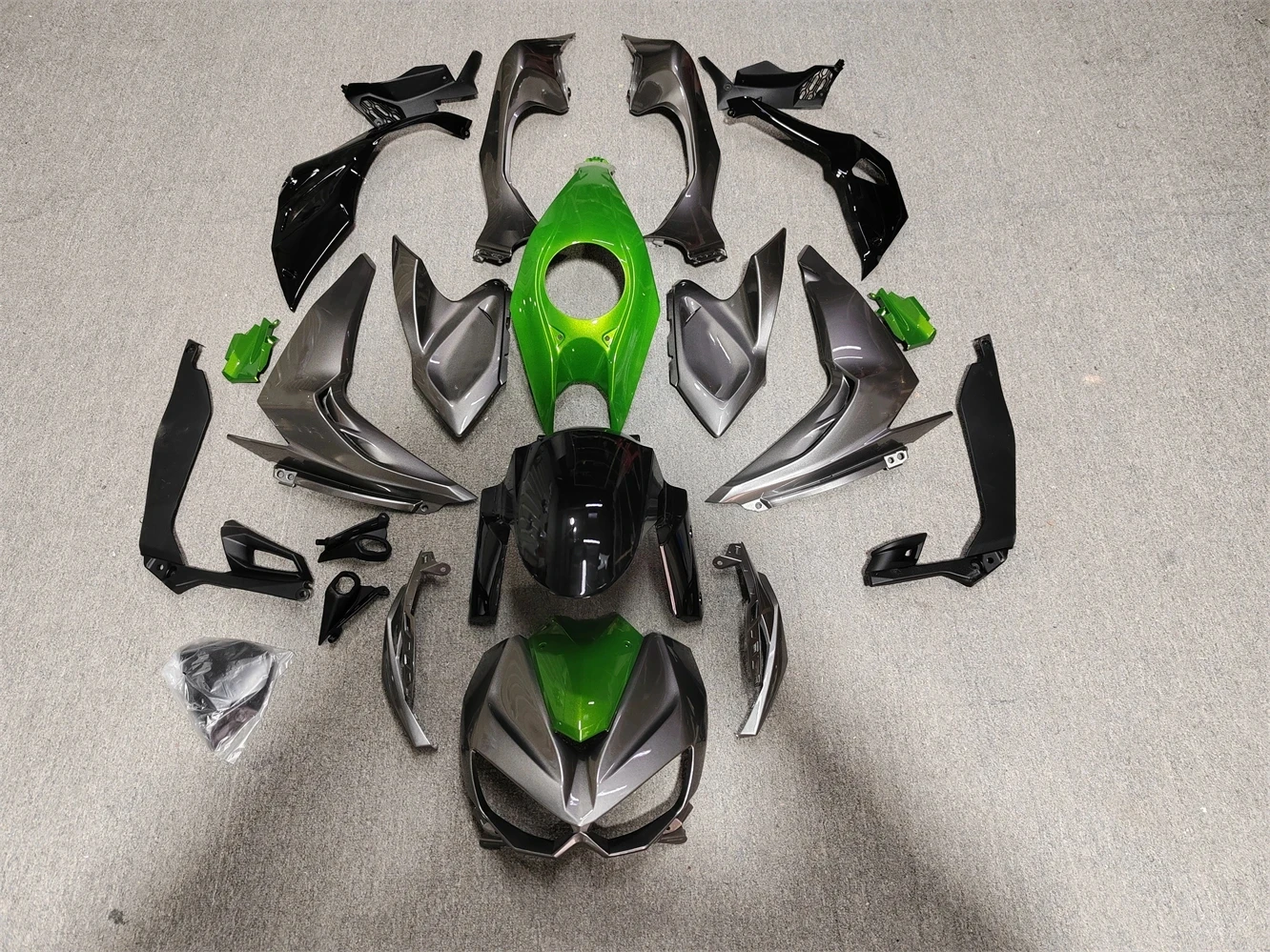 New ABS Fairings Kit Fit for Ninja Z1000 2014 2015 2016 2017 2018 2019 14 15 16 17 18 19 Bodywork Set gray-green