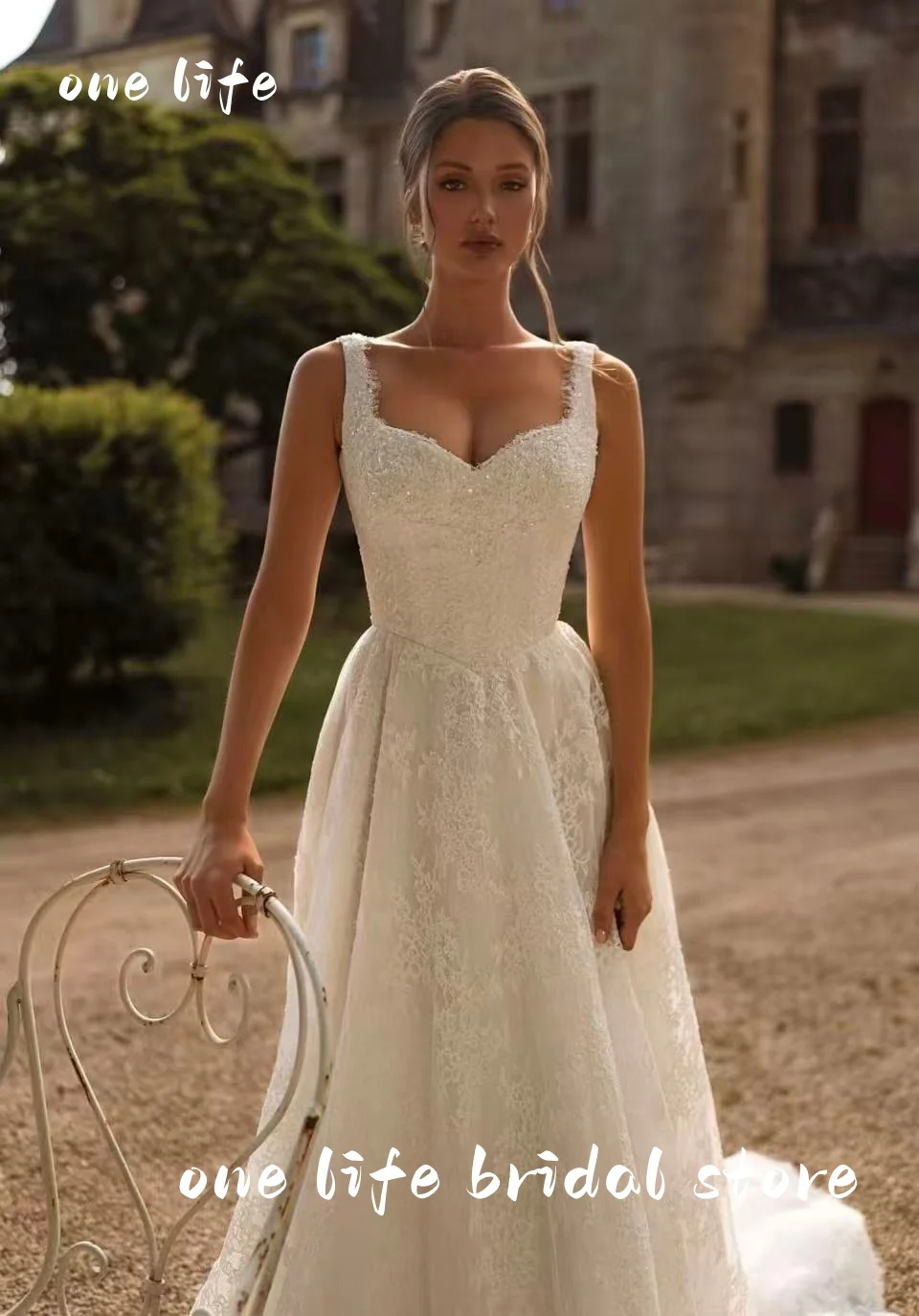 UNA VITA Personalizza Abito da sposa in pizzo avorio Sweetheart Senza spalline Drappeggiato Sweep Train Abito da sposa Principessa Vestido de novia